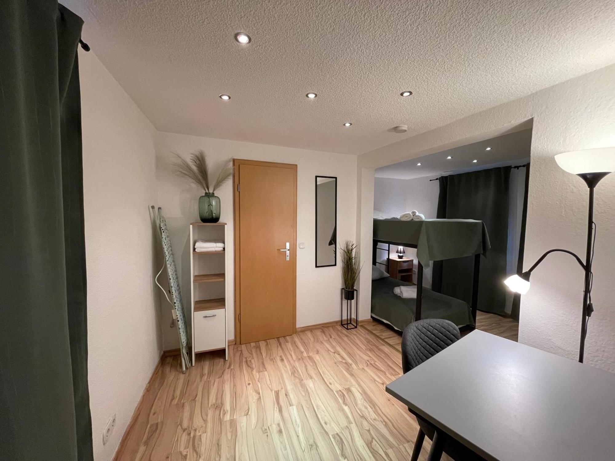 Apartment Violine2 Am Bahnhof-City Байройт Екстериор снимка