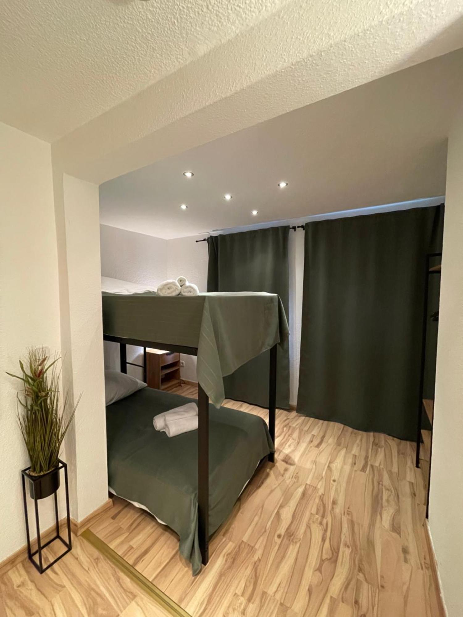 Apartment Violine2 Am Bahnhof-City Байройт Екстериор снимка